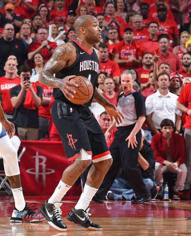 换防与夹击 换防与夹击